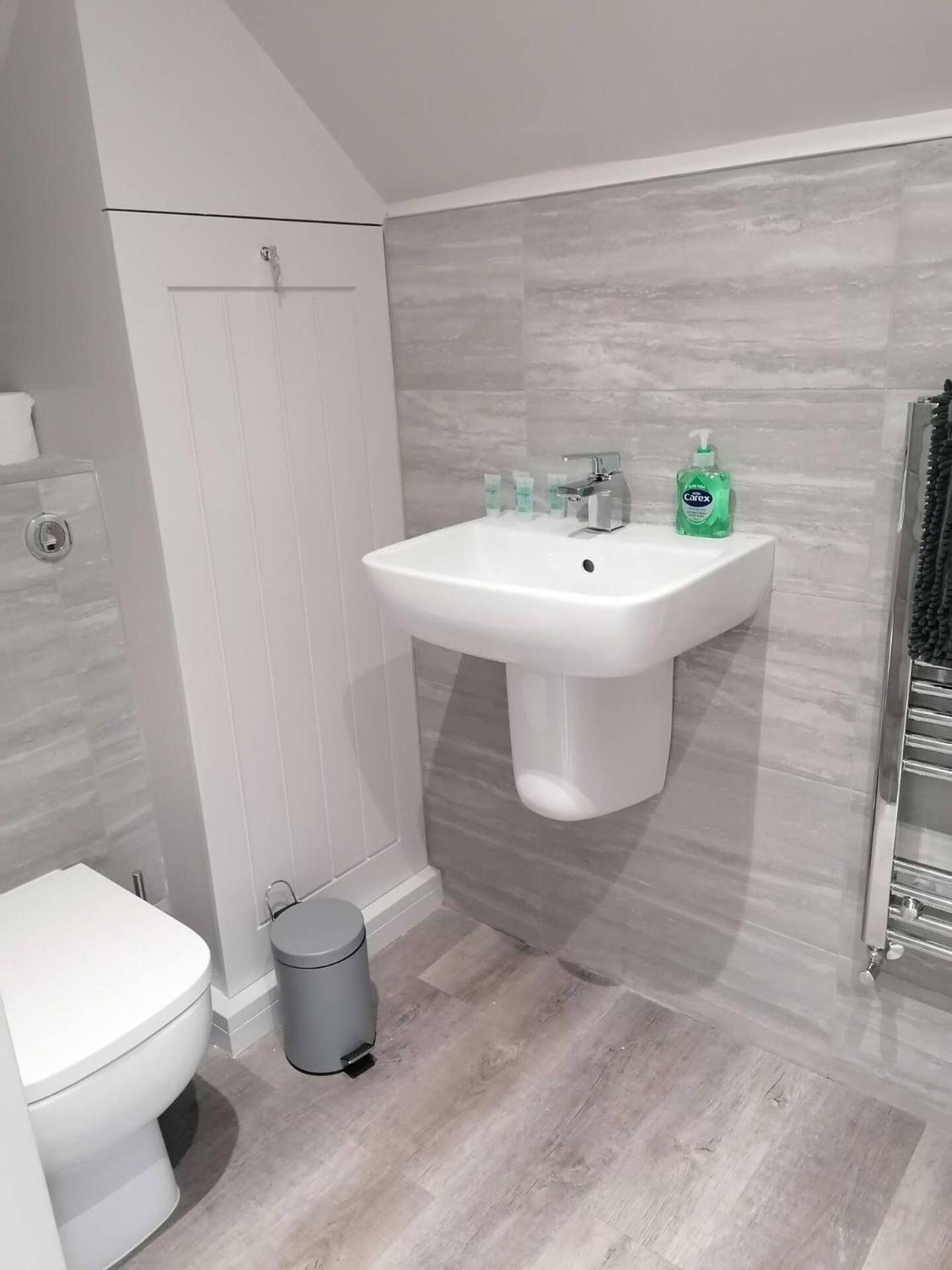 Newly Renovated 3 Bed 2 Bath Apartment & Parking Sheffield Exterior foto